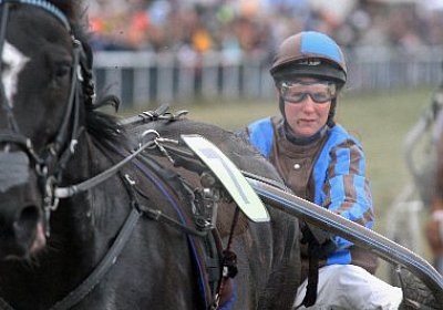 gIMG 7223d 400x266.jpg