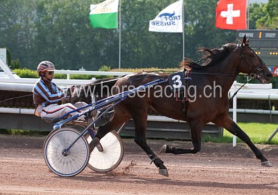 scs 01 0022 Playboy Wind