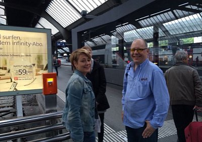 a PIP Reise Playboy b Zuerich