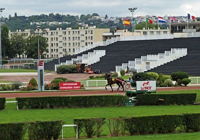 nv playboy enghien DSC00985