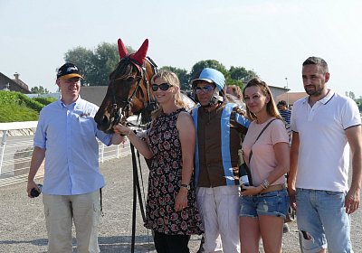 mb P2820473 Semola GK