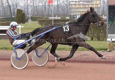 scs 180326 031 Light-the-Fire