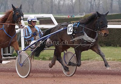 scs 180326 098 Global-Spotify