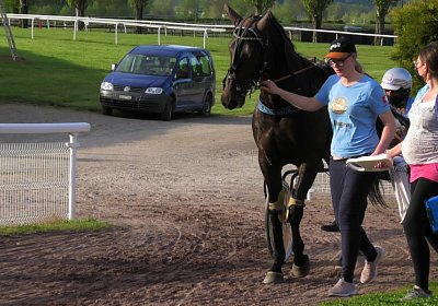 Av 09 05 21 F S4940076 Black