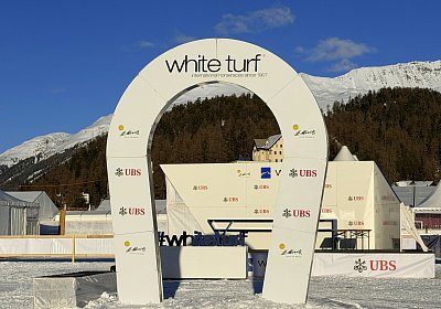 IMG 5216 Winner Circle